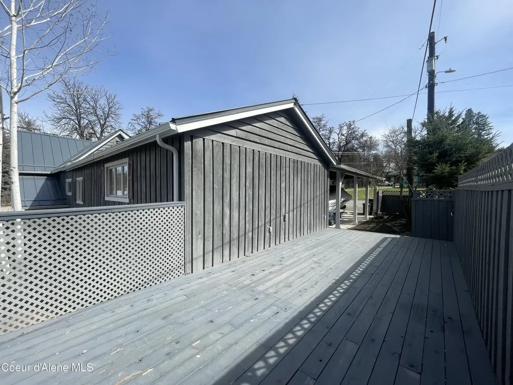 7042 Oak Street Bonners Ferry ID 83805