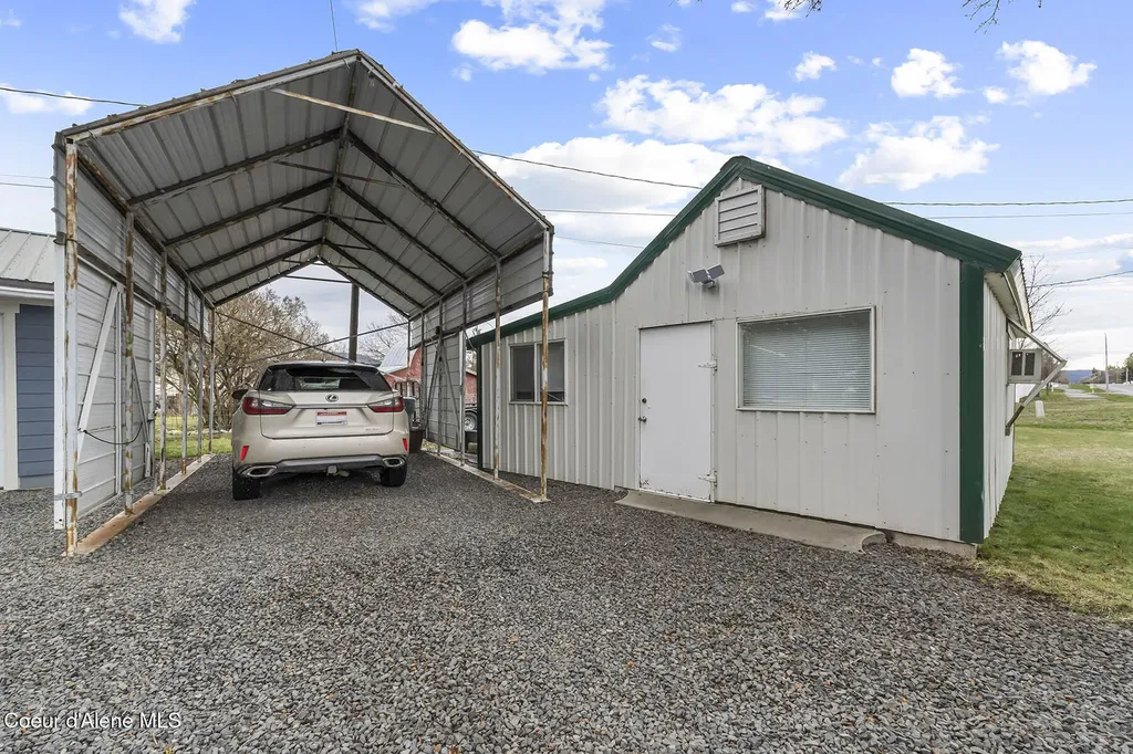 9490 N Atlas Road Hayden ID 83835