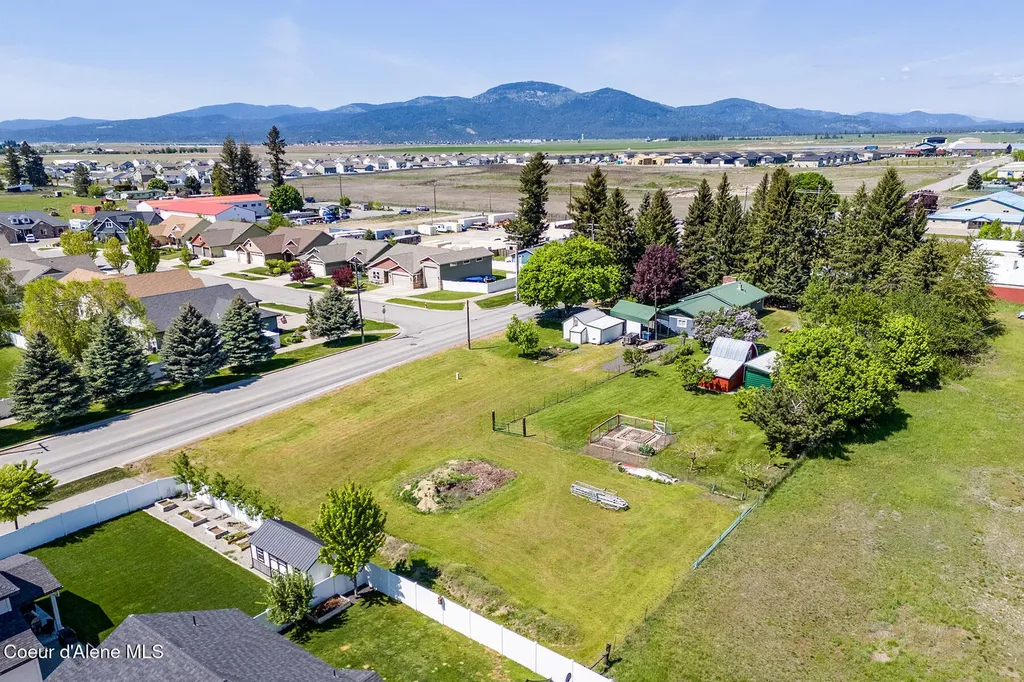 9490 N Atlas Road Hayden ID 83835