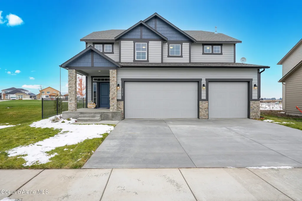 5966 Pelican Loop Rathdrum ID 83858