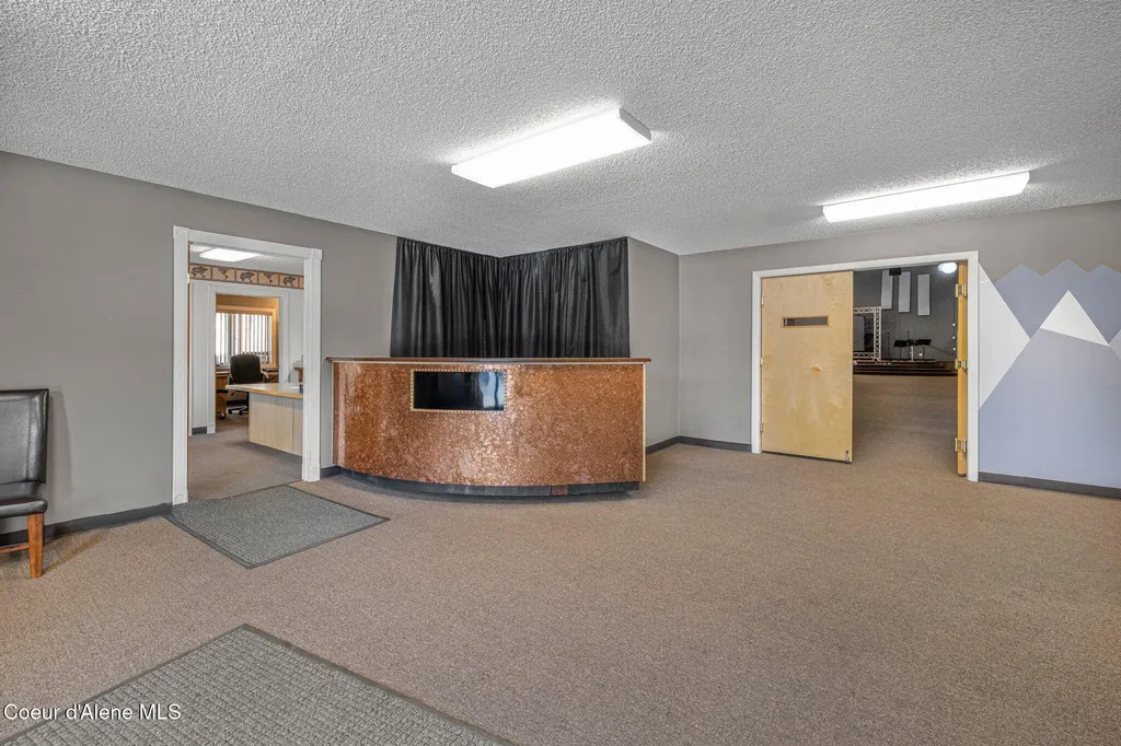 19459 W Riverview Drive Post Falls ID 83854