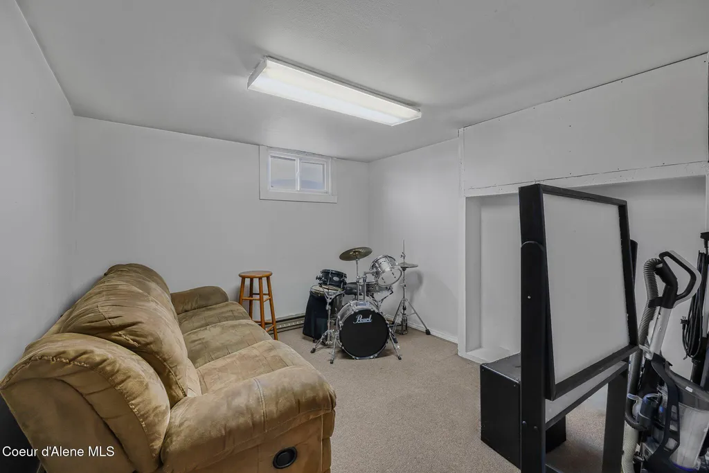 19459 W Riverview Drive Post Falls ID 83854