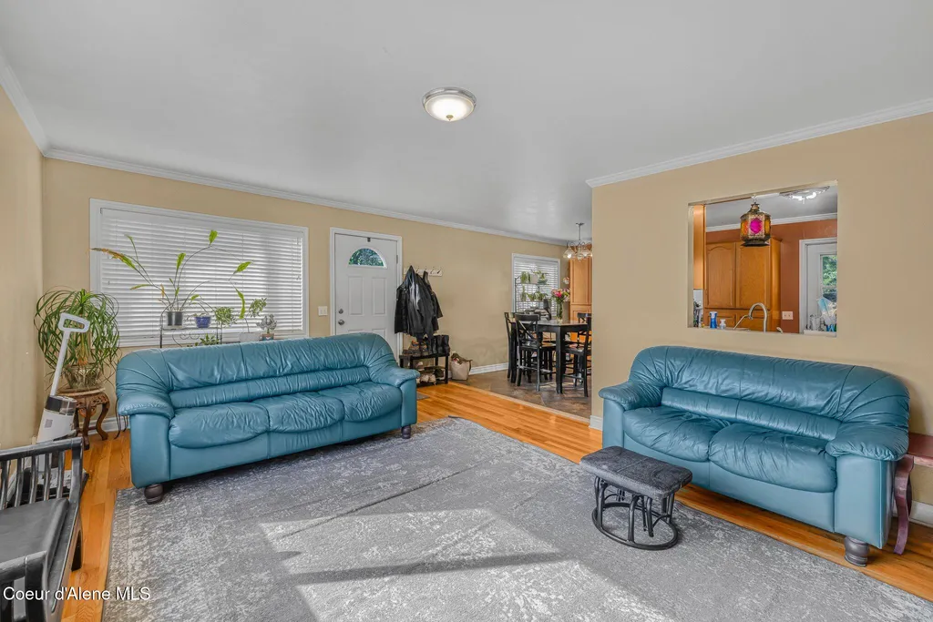 19459 W Riverview Drive Post Falls ID 83854