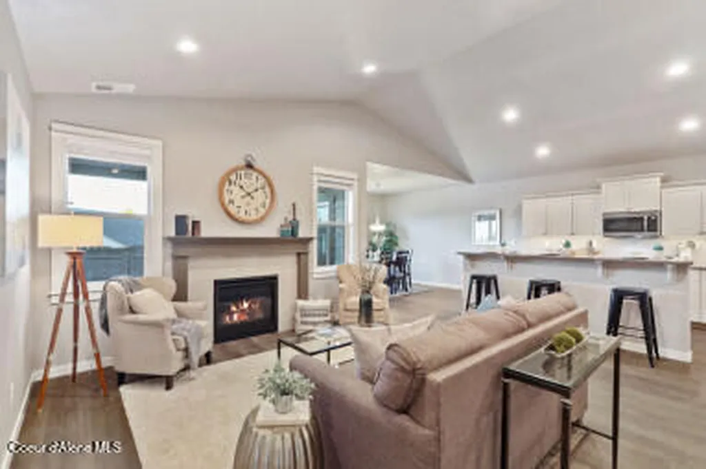 6735 W Constantine Lane Rathdrum ID 83858