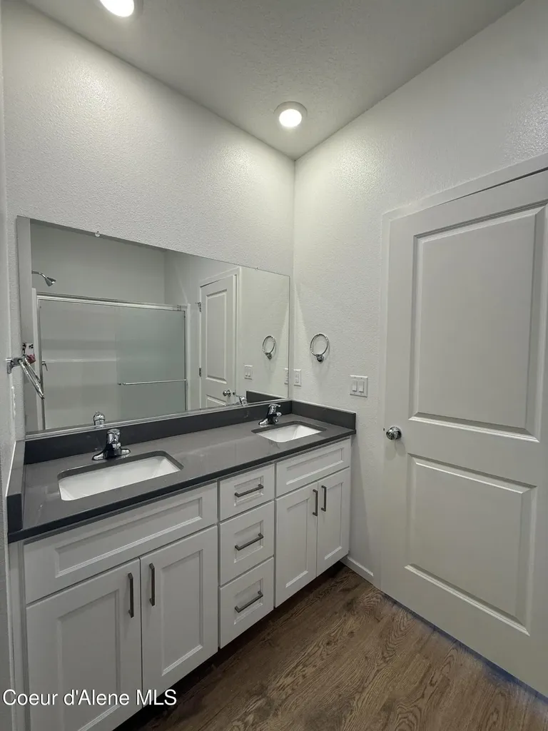 5262 E Aquila Avenue Post Falls ID 83854