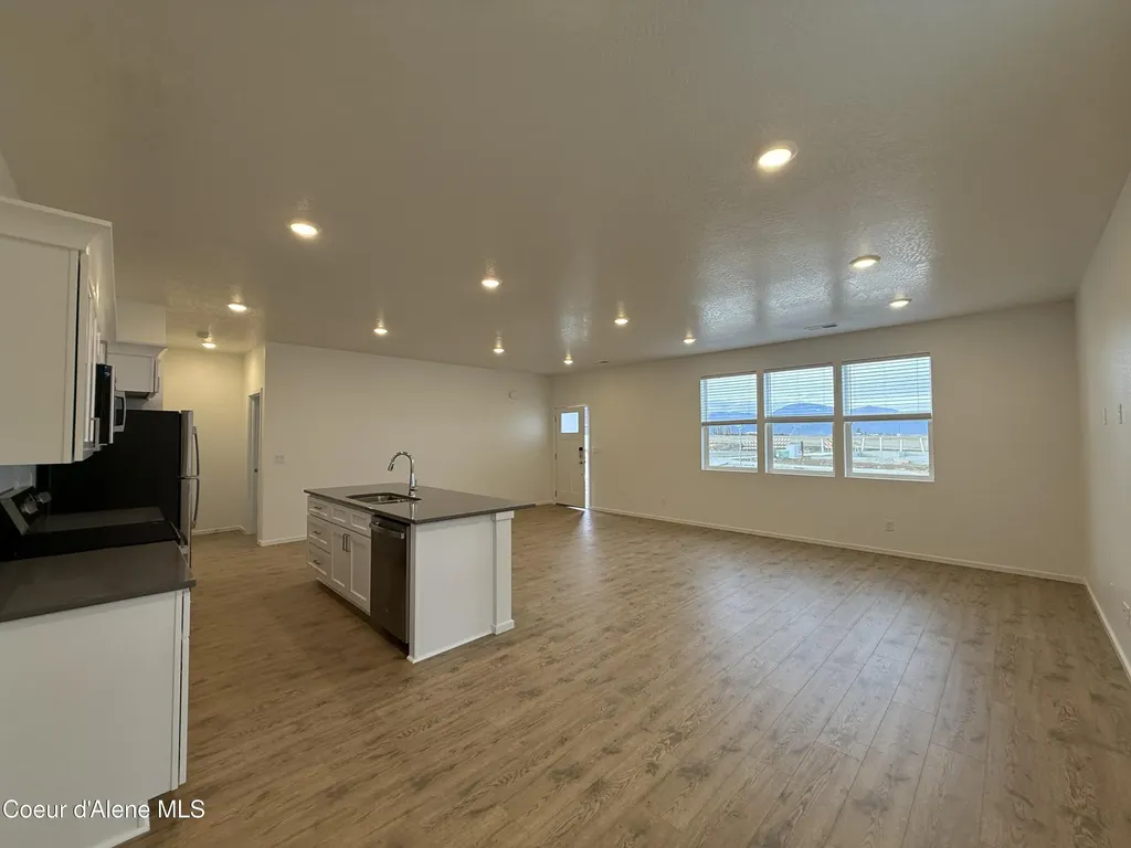 5262 E Aquila Avenue Post Falls ID 83854
