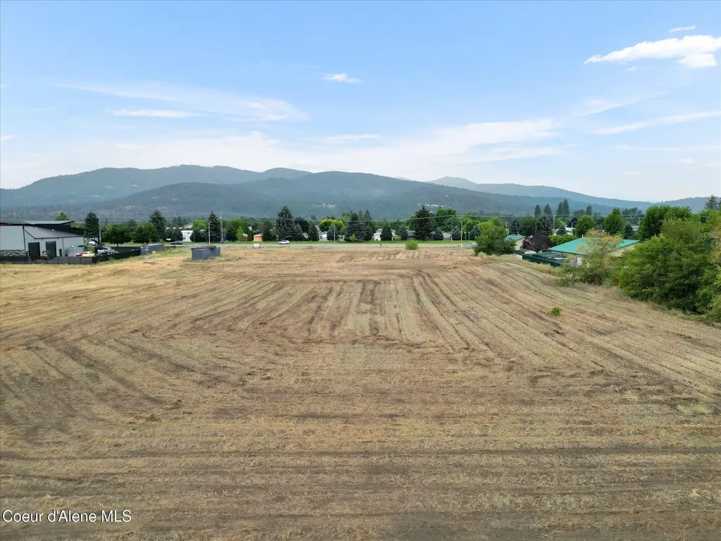 1087 N Lean Street Post Falls ID 83854