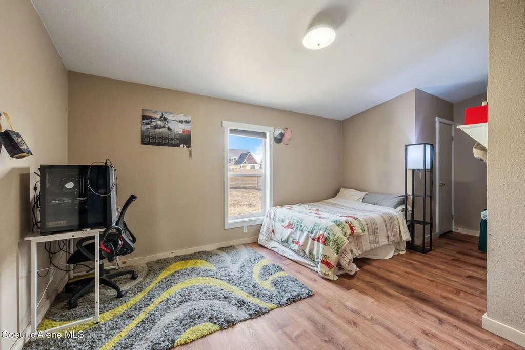 662 Roberson Way Sandpoint ID 83864
