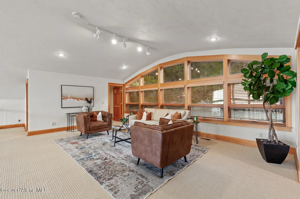 3361 Bottle Bay Road Sagle ID 83860