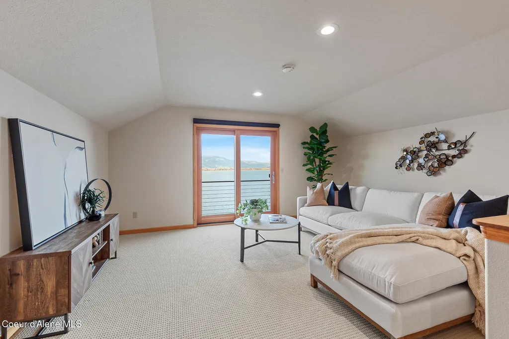 3361 Bottle Bay Road Sagle ID 83860