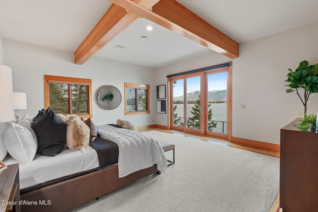 3361 Bottle Bay Road Sagle ID 83860