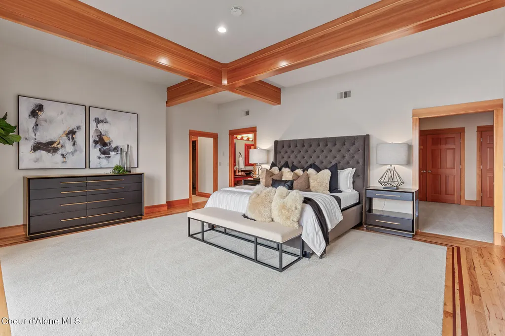 3361 Bottle Bay Road Sagle ID 83860