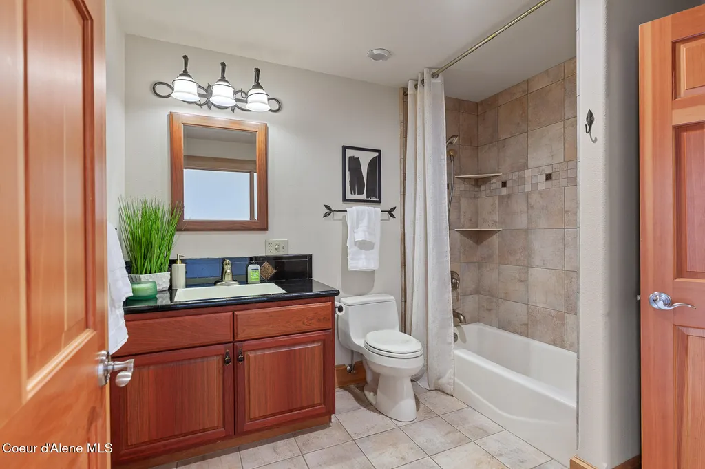 3361 Bottle Bay Road Sagle ID 83860