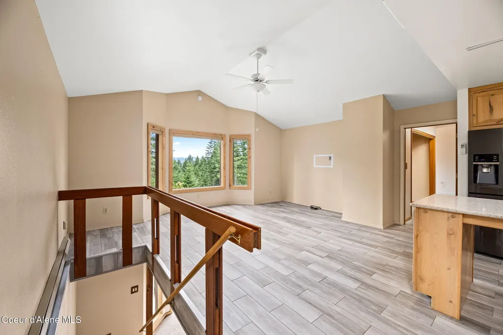 5671 E Wildlife Trail Hayden ID 83835