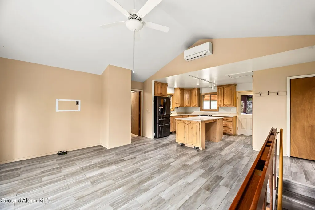5671 E Wildlife Trail Hayden ID 83835