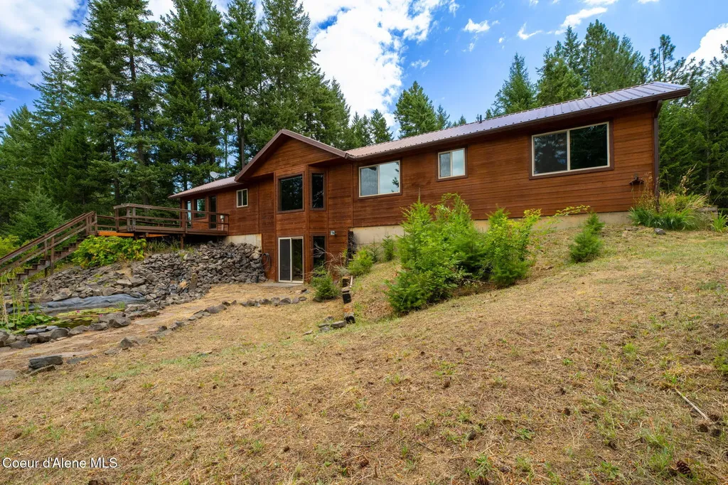 5671 E Wildlife Trail Hayden ID 83835