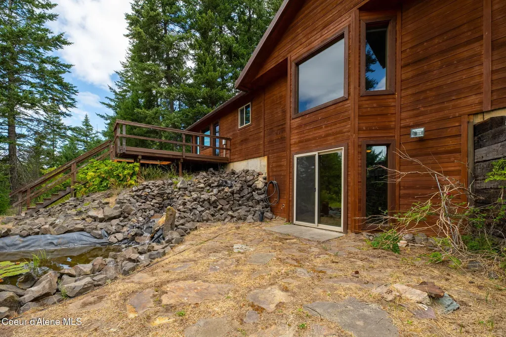 5671 E Wildlife Trail Hayden ID 83835