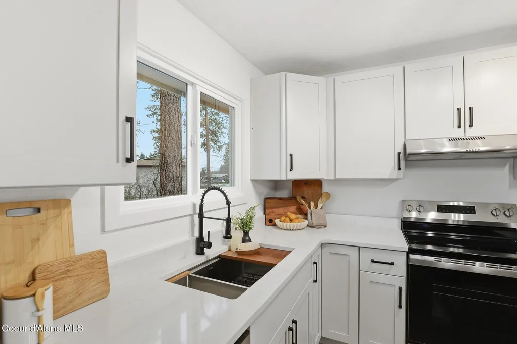 8478 W 4th Street Rathdrum ID 83858