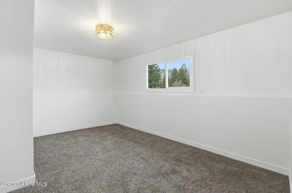 8478 W 4th Street Rathdrum ID 83858