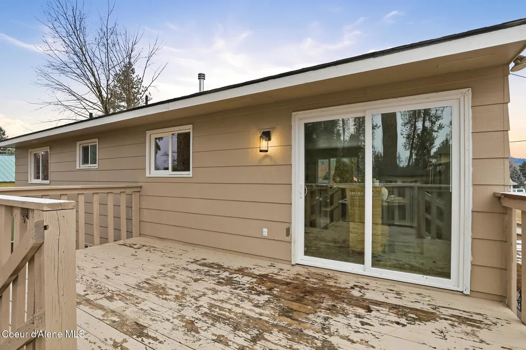 8478 W 4th Street Rathdrum ID 83858