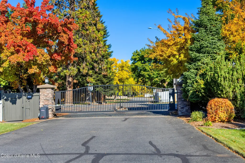 1276 E Hofmeister Court Hayden Lake ID 83835