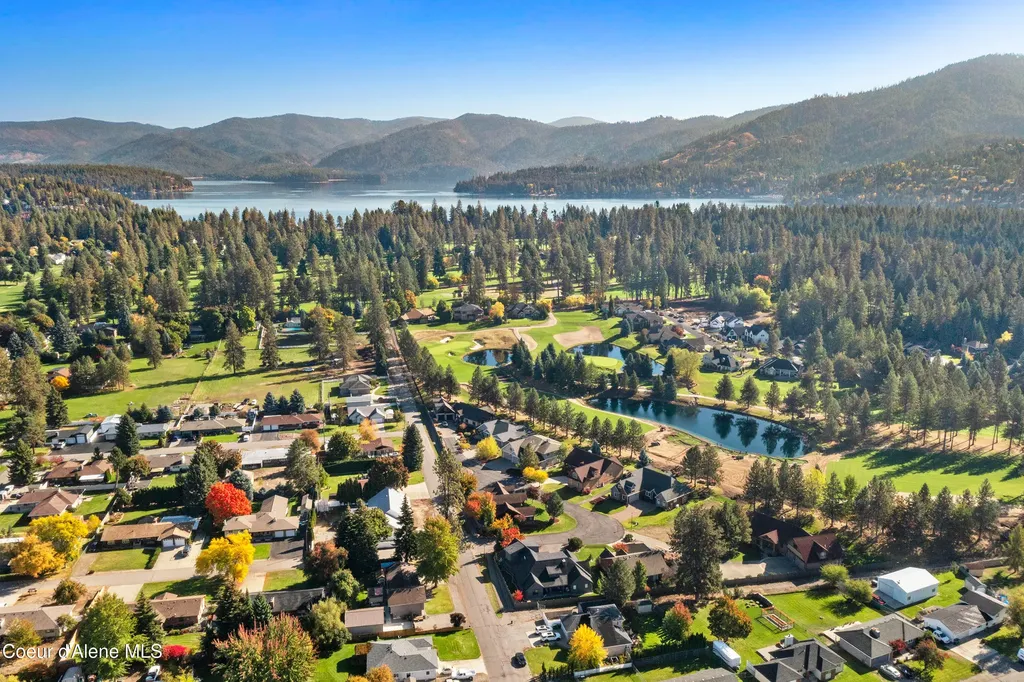 1276 E Hofmeister Court Hayden Lake ID 83835