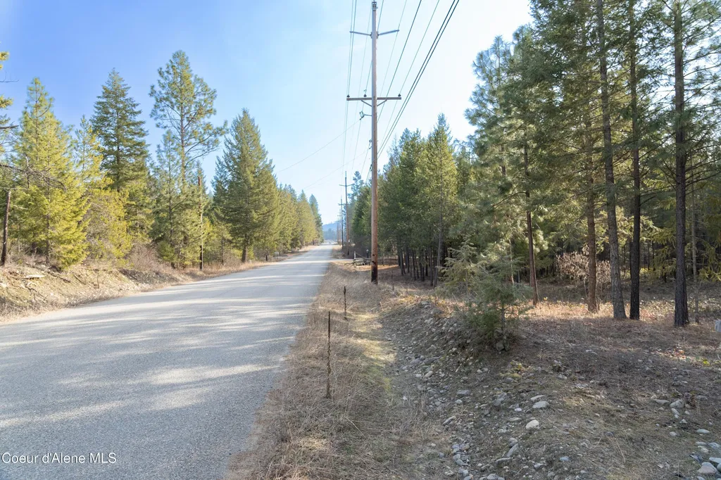 Nna Roosevelt Road Bonners Ferry ID 83805