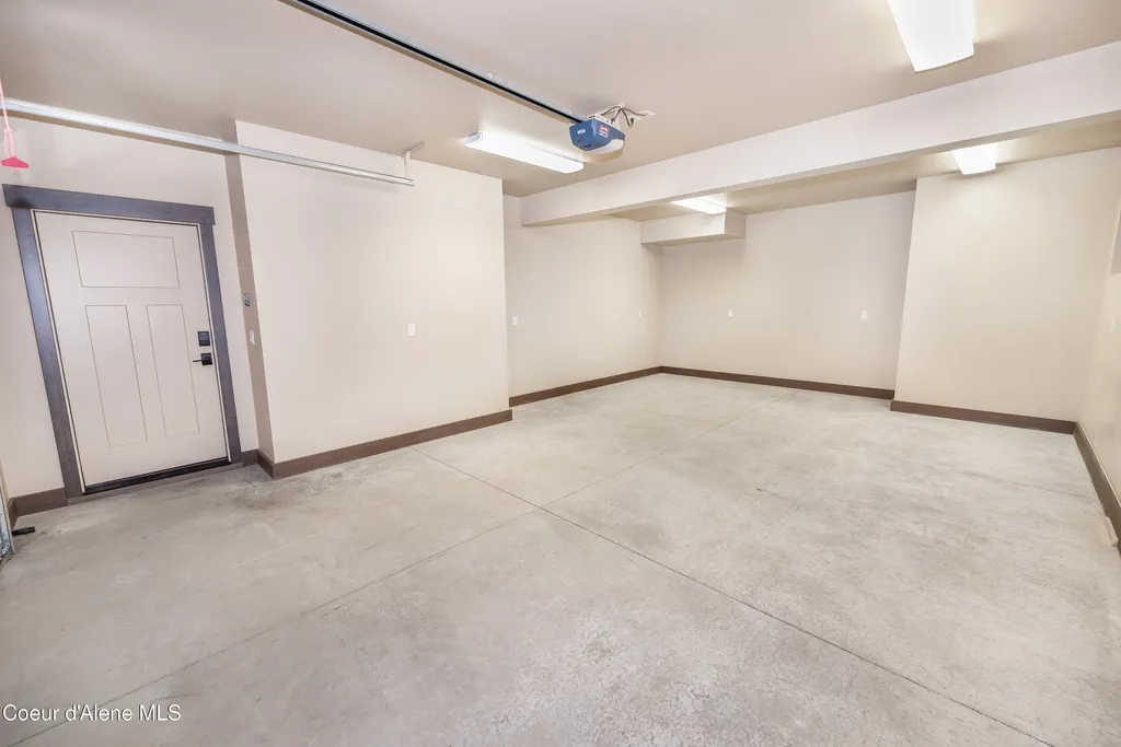 96 Palouse Drive Nordman ID 83848