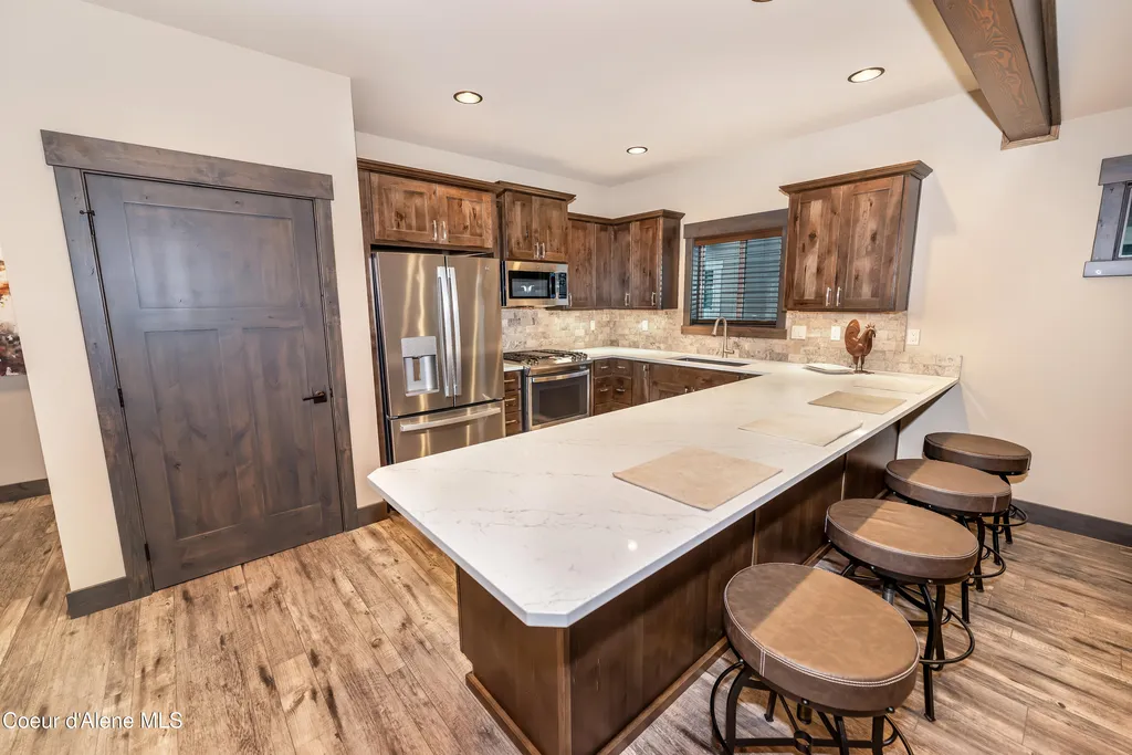 96 Palouse Drive Nordman ID 83848