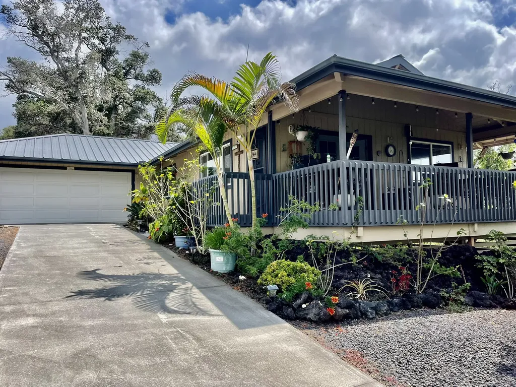 92-8414 Bamboo Lane Ocean View HI 96737