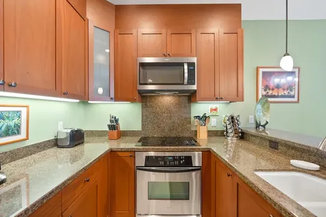 69-1033 Nawahine Place Waikoloa HI 96738