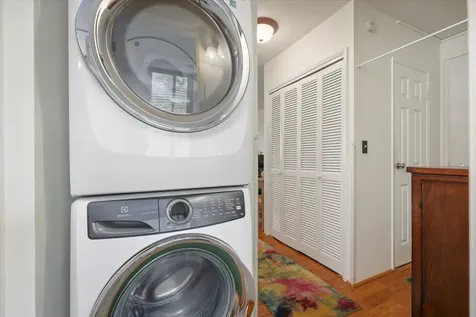 75-6016 Alii Drive Kailua-kona HI 96740