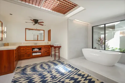 62-3472 Lanikeha Way Kamuela HI 96743