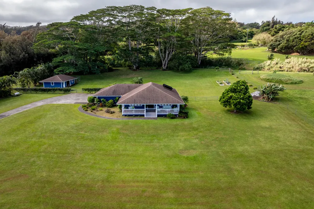 54-2319 Kynnersley Road Kapaau HI 96755