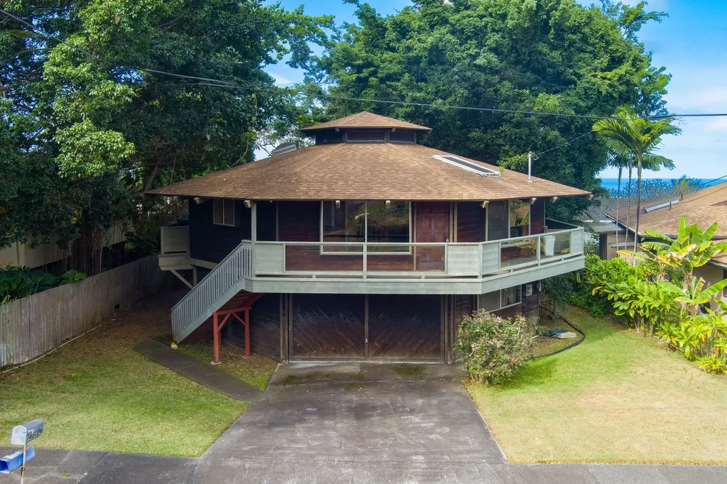 74-5024 Huaala Street Kailua-kona HI 96740