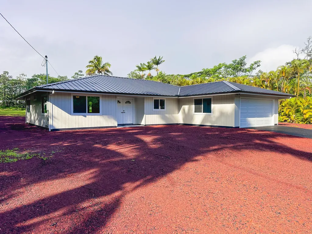15-1878 31st Avenue Keaau HI 96749