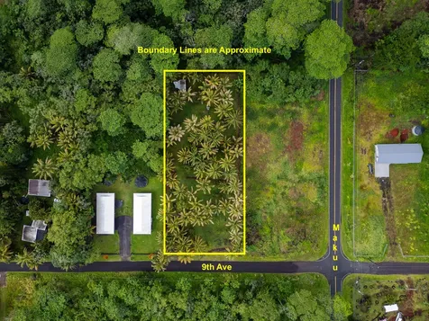 15-1978 9th Avenue Keaau HI 96749