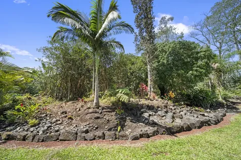 15-2035 12th Avenue Keaau HI 96749
