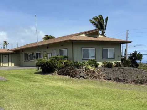 Hekau Street Naalehu HI 96772