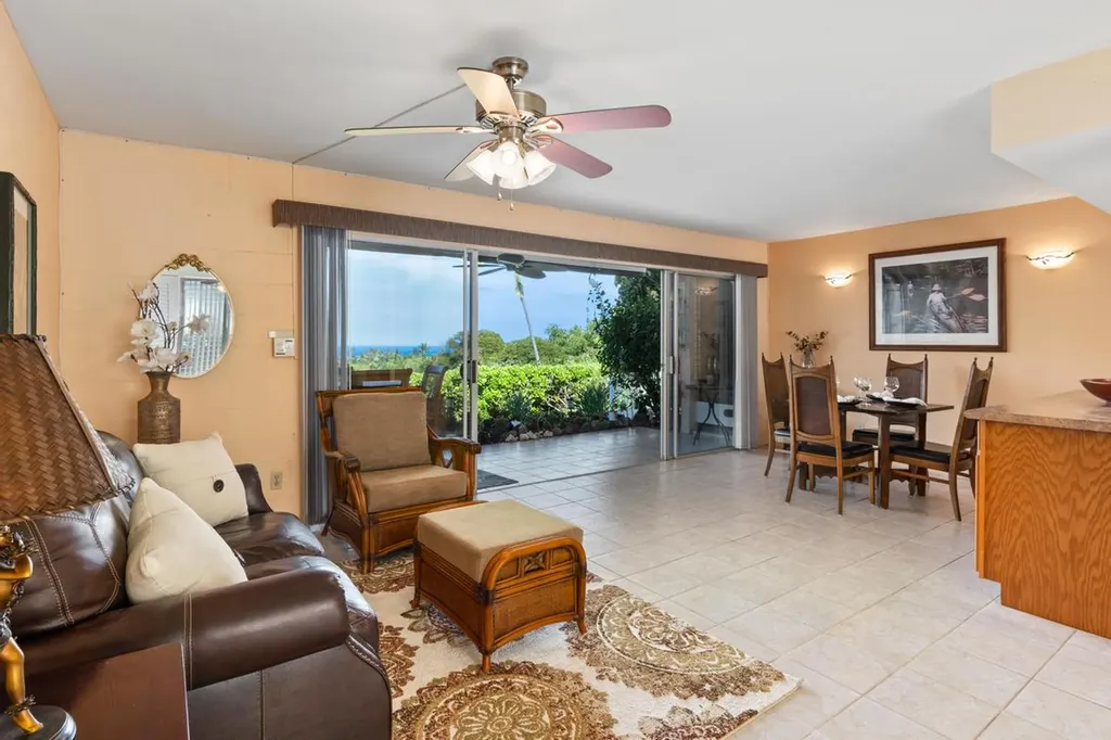 78-7030 Alii Drive Kailua-kona HI 96740