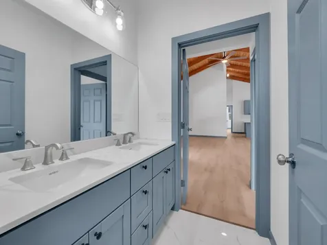 94-1679 Kaulua Street Naalehu HI 96772