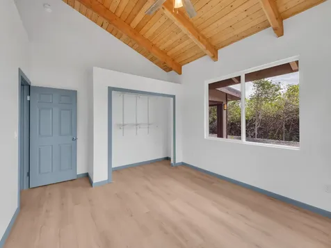 94-1679 Kaulua Street Naalehu HI 96772