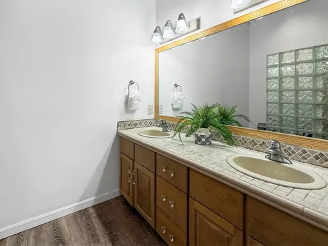 87-2814 Hawaii Belt Road Captain Cook HI 96704