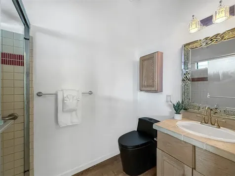 87-2814 Hawaii Belt Road Captain Cook HI 96704