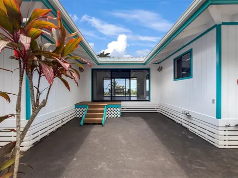 87-2814 Hawaii Belt Road Captain Cook HI 96704