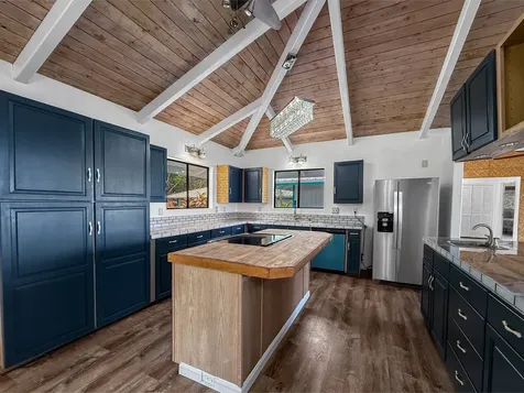 87-2814 Hawaii Belt Road Captain Cook HI 96704