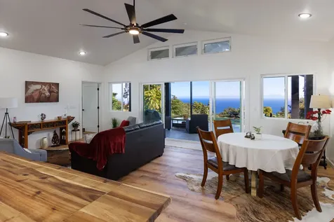 36-574 Spencer Road Laupahoehoe HI 96764