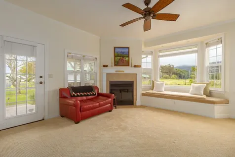 67-5060 Yutaka Pen Place Kamuela HI 96743