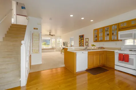 67-5060 Yutaka Pen Place Kamuela HI 96743