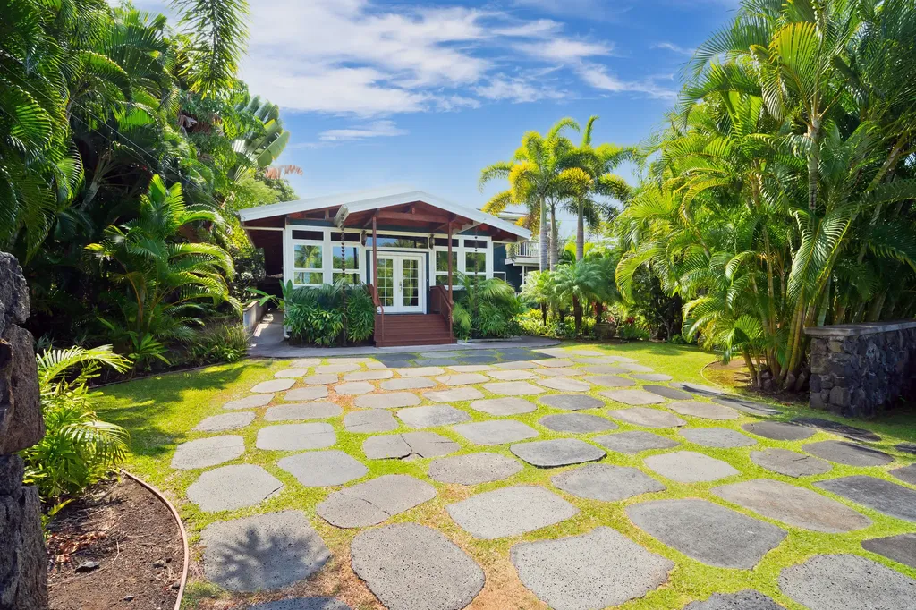 78-134 Holua Road Kailua-kona HI 96740